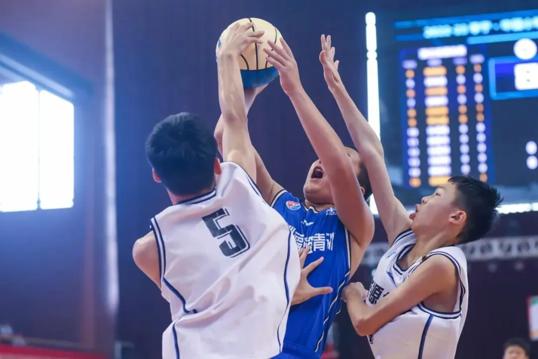 篮球集训中如何进行心理素质训练?_1